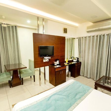 Secundurabad Hotel Annapoorna Residency מראה חיצוני תמונה
