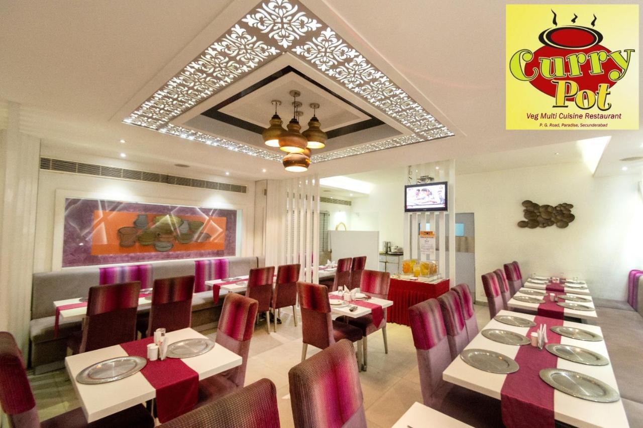 Secundurabad Hotel Annapoorna Residency מראה חיצוני תמונה