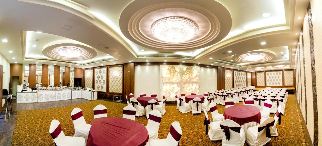 Secundurabad Hotel Annapoorna Residency מראה חיצוני תמונה