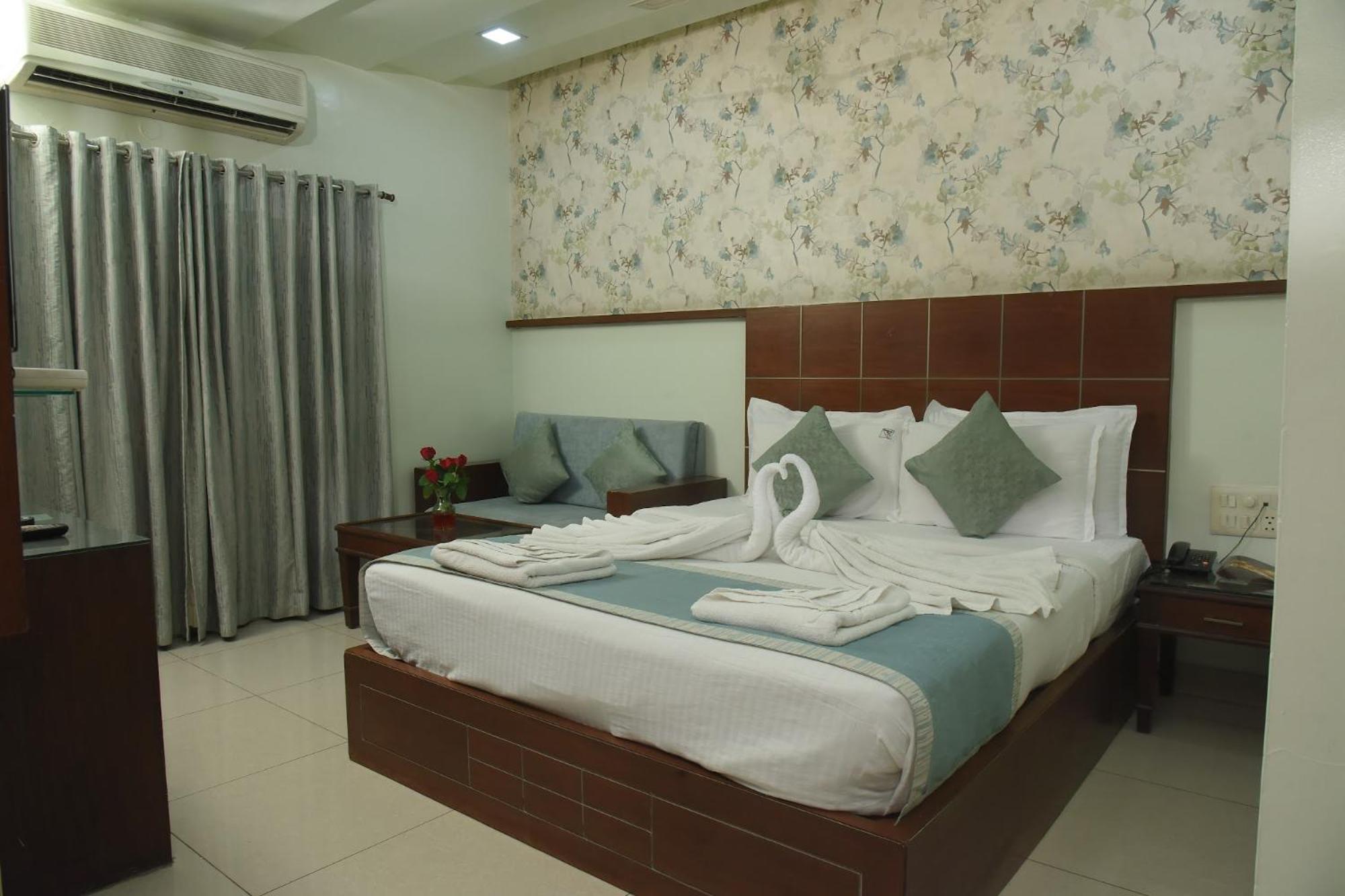 Secundurabad Hotel Annapoorna Residency מראה חיצוני תמונה