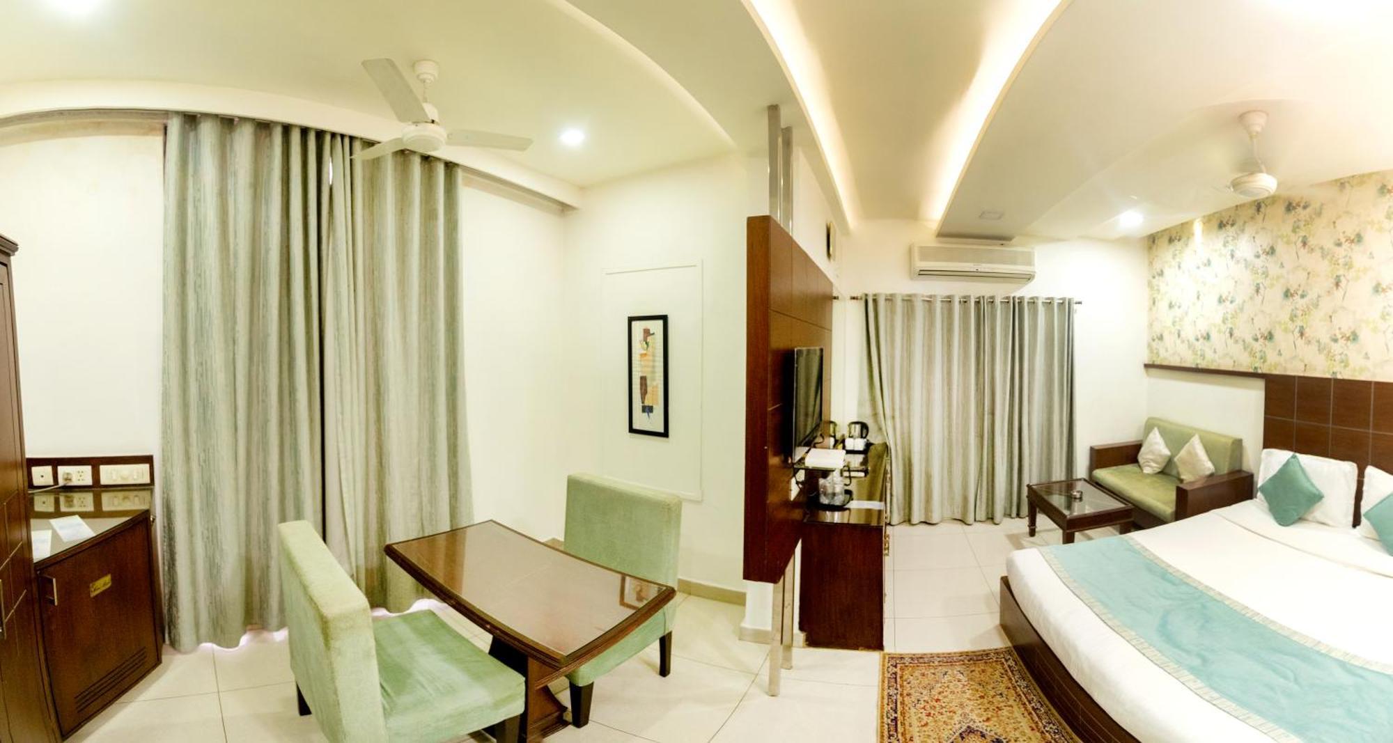 Secundurabad Hotel Annapoorna Residency מראה חיצוני תמונה